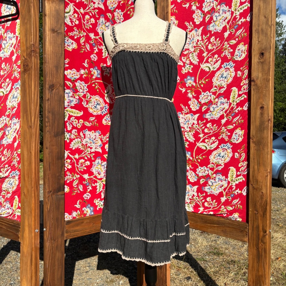 Grey Crocheted Floral Embellishment Drawstring Cottagecore Midi Dress Size M - Picture 2 of 13